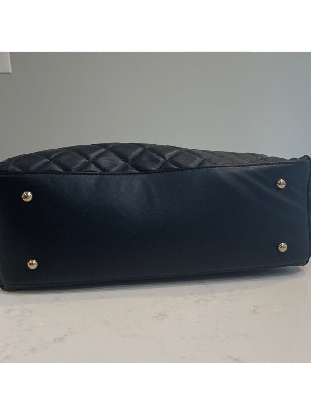 NWT Badgley Mischka Black Quilted purse - Picture 3 of 7